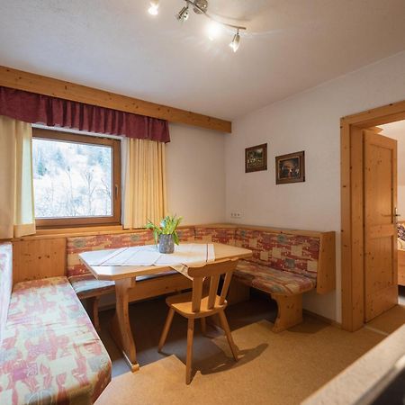 Ferienwohnung Kirchbruecke Mieders Luaran gambar