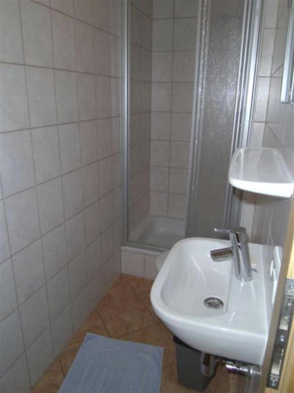 Ferienwohnung Kirchbruecke Mieders Bilik gambar
