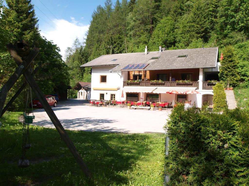 Ferienwohnung Kirchbruecke Mieders Luaran gambar